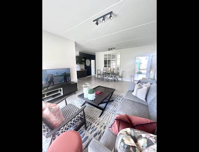 3 BEDROOM PROPERTY TO RENT IN THE HUNTSMAN